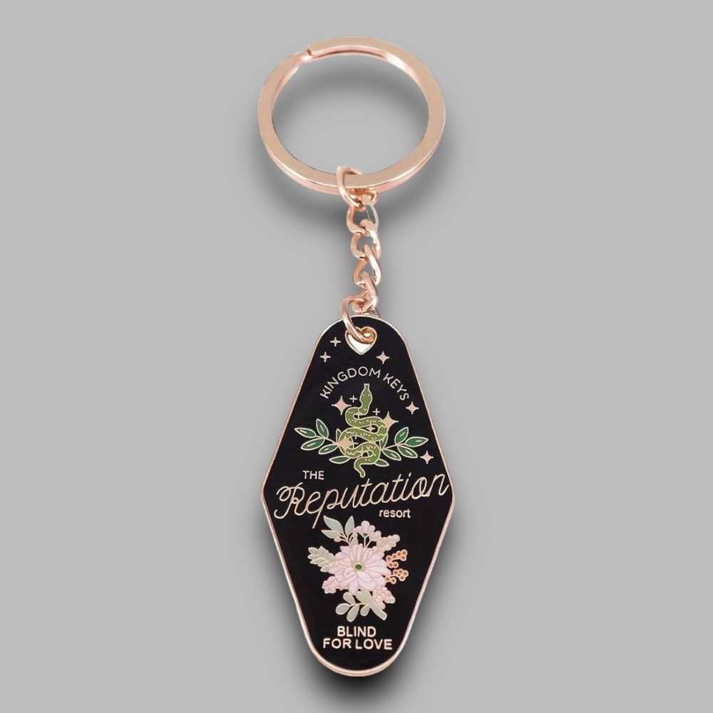 REPUTATION inspired Keychain Rep Taylor Swift Swiftie Gift Snake Rep Motel 🏰‎